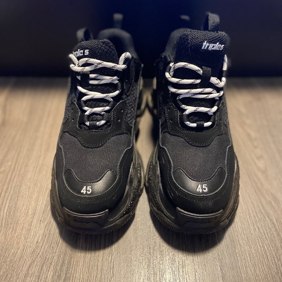 Balenciaga Other - Balenciaga triple s